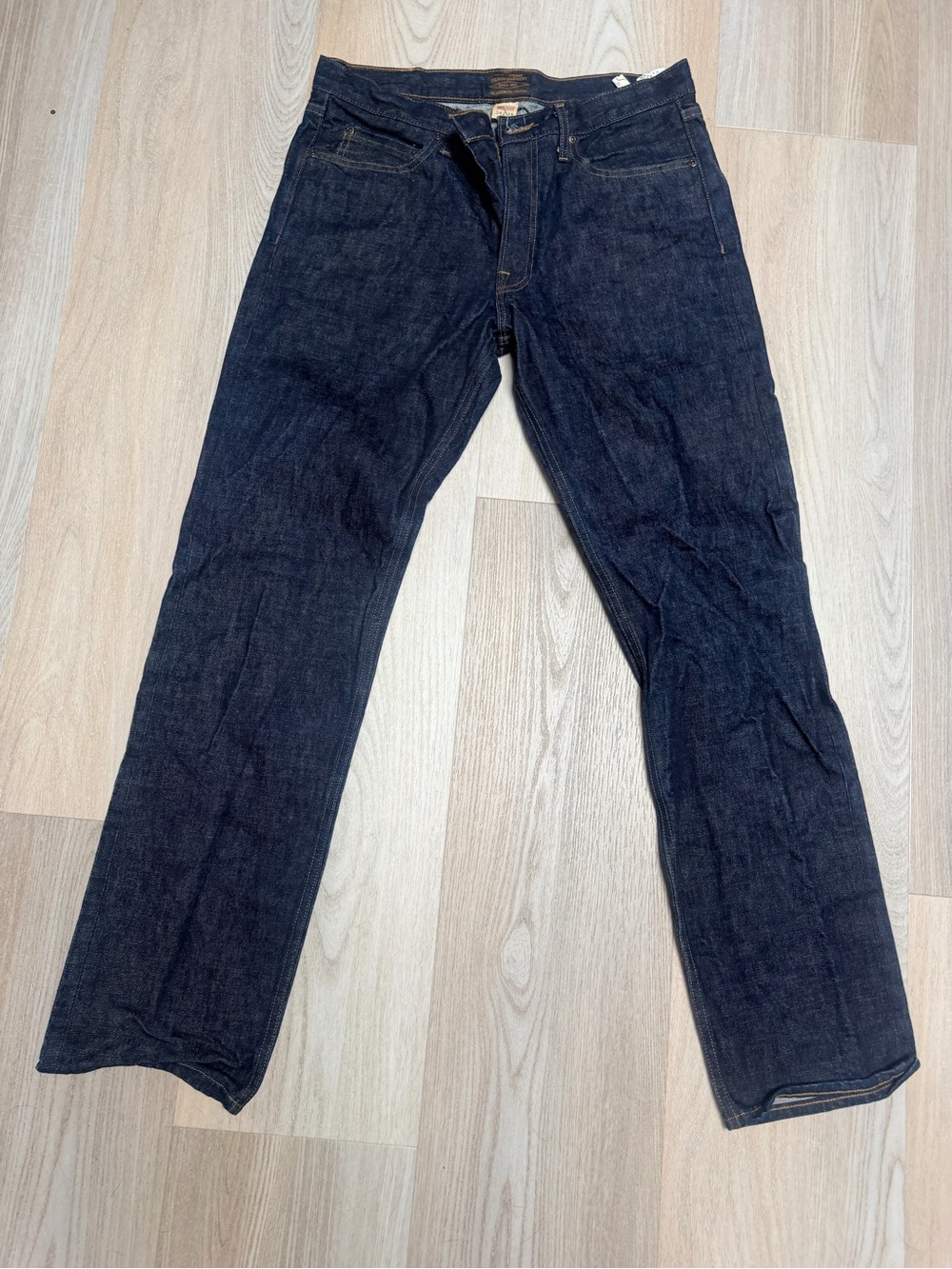 Filson Men's Indigo Straight-Leg Jeans with Leather Patch